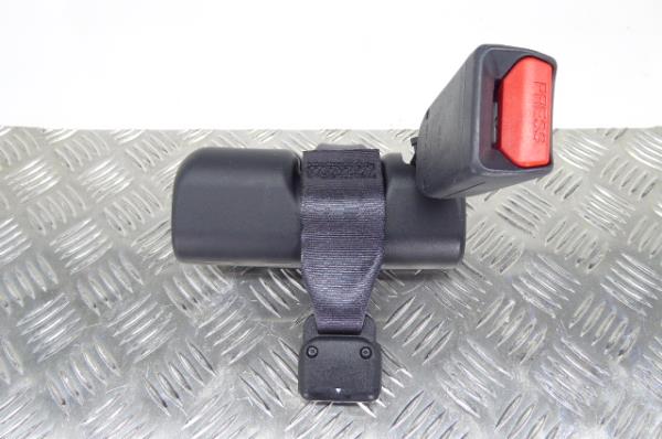 Prétensionneur de ceinture avant gauche HONDA CR-V IV (RM_)