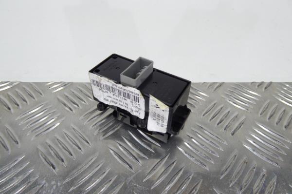 Commande / interrupteur lève-vitre Arrière Droite HONDA CR-V IV (RM_) Imagem-2