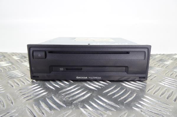 Caixa / leitor CDs SKODA Octavia III Hatchback (5E3)