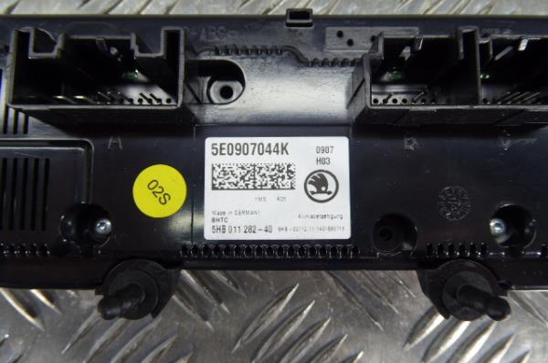 Comando chauffage / sofagem SKODA Octavia III Hatchback (5E3) Imagem-8