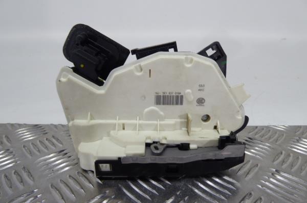 Front Right Door Lock SKODA Octavia III Hatchback (5E3)
