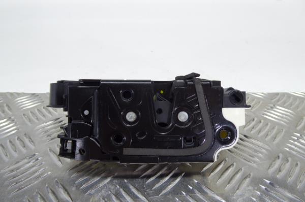 Front Right Door Lock SKODA Octavia III Hatchback (5E3) Imagem-3