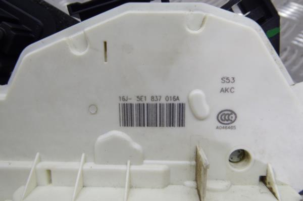 Front Right Door Lock SKODA Octavia III Hatchback (5E3) Imagem-5