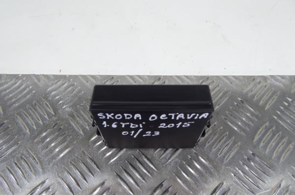 Módulo confort SKODA Octavia III Hatchback (5E3) Imagem-2