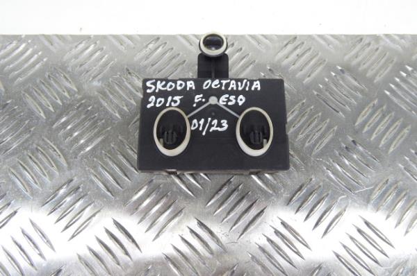 Módulo porta frente direito SKODA Octavia III Hatchback (5E3) Imagem-1