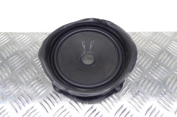 Coluna de som SKODA Octavia III Hatchback (5E3)