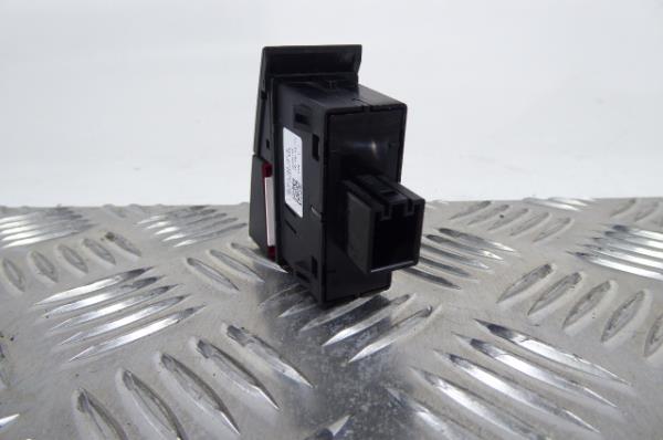 Botão / interruptor electromecânico / relé SKODA Octavia III Hatchback (5E3) Imagem-1