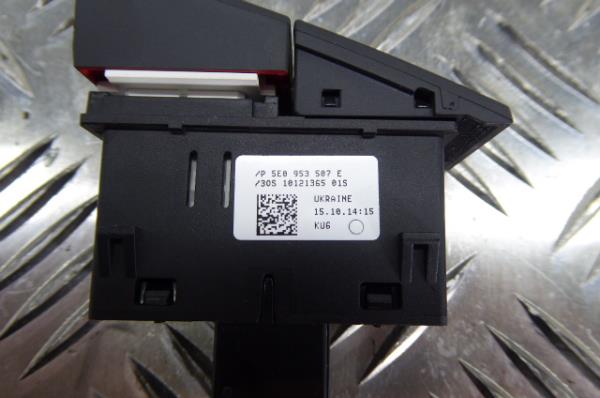 Botão / interruptor electromecânico / relé SKODA Octavia III Hatchback (5E3) Imagem-5