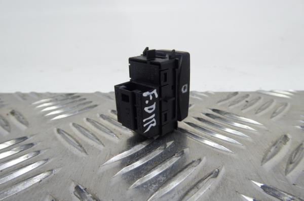Comando / botão / interruptor vidros frente direito SKODA Octavia III Hatchback (5E3) Imagem-1