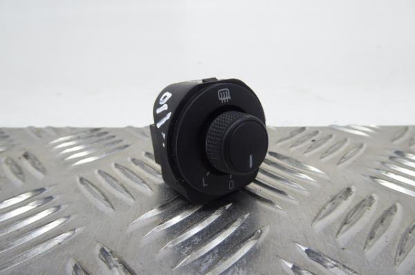 Botão / interruptor electromecânico / relé SKODA Octavia III Hatchback (5E3)