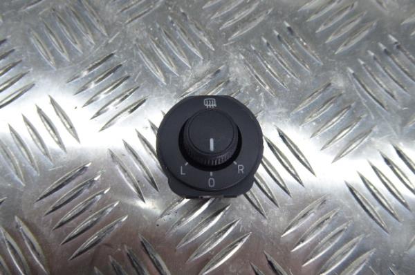 Botão / interruptor electromecânico / relé SKODA Octavia III Hatchback (5E3) Imagem-2