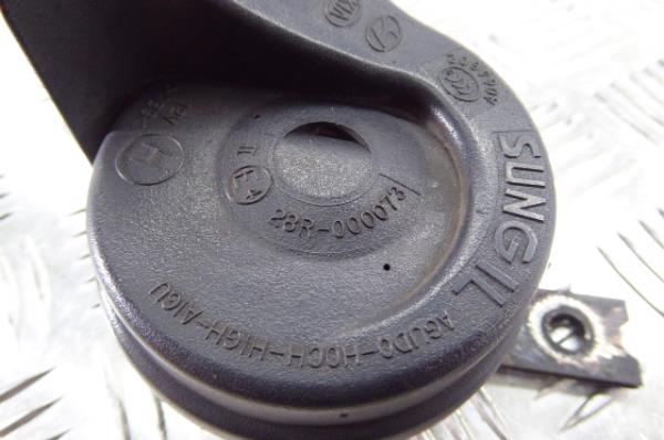 Horn KIA Ceed Sportswagon (JD) Imagem-4