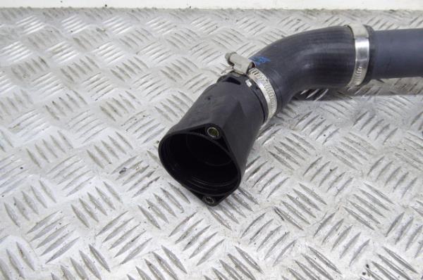 Tubo do intercooler SKODA Octavia III Hatchback (5E3) Imagem-2