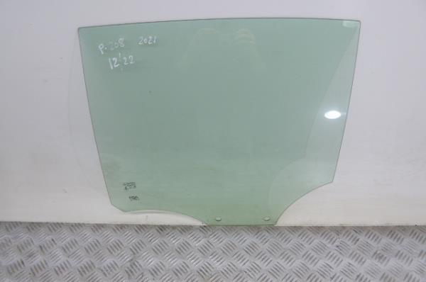 Left rear door glass PEUGEOT 208 II