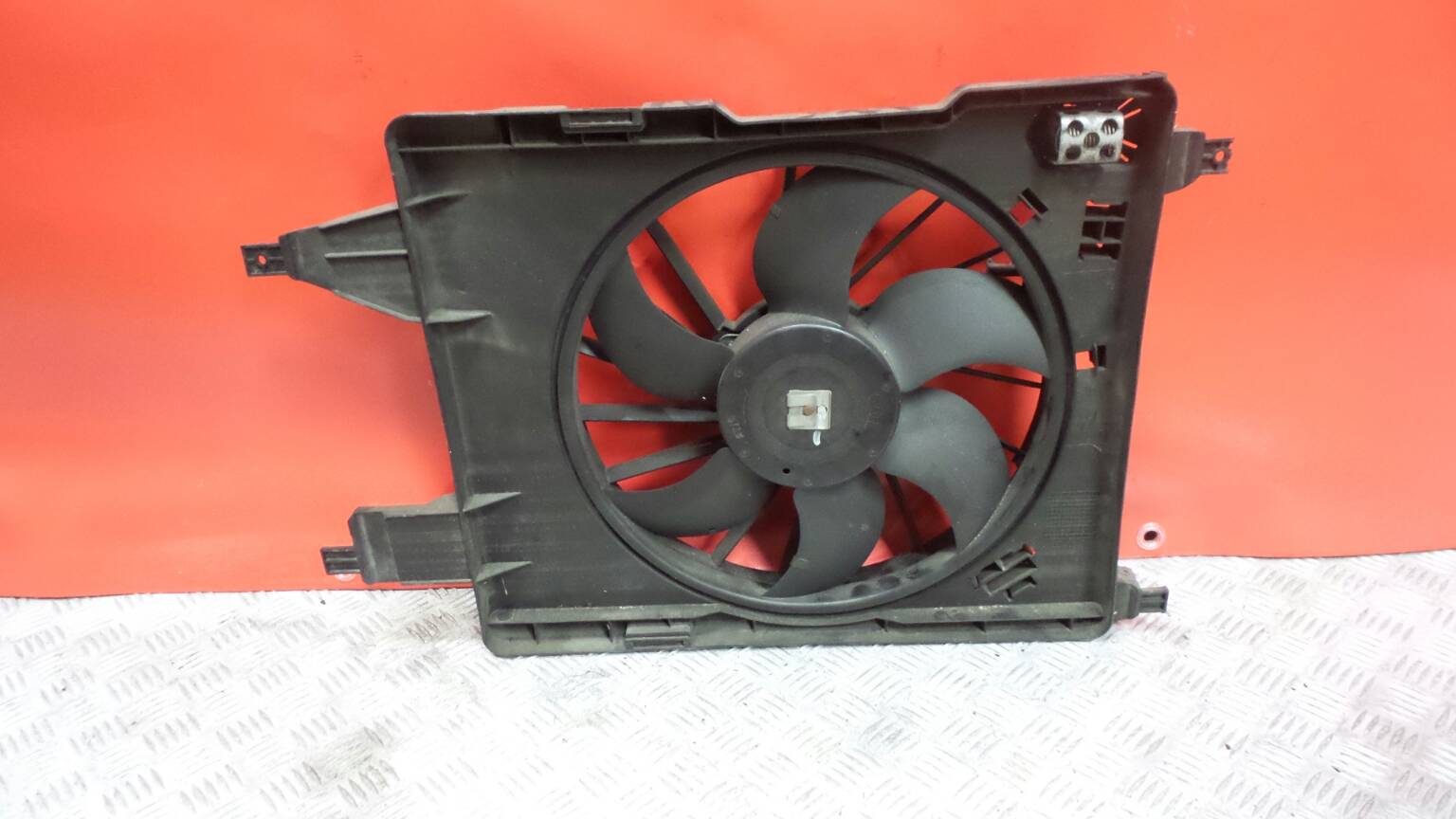 Termoventilador RENAULT Megane II (BM0/1_, CM0/1_) Imagem-2