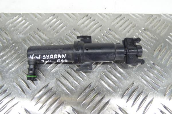 Windscreen/windshield washer pump  VOLKSWAGEN Sharan (7N)