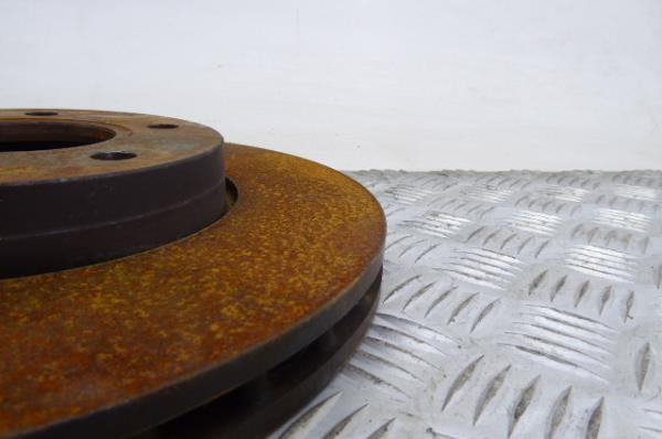 Disco freno anteriore destro FORD Focus III Imagem-4