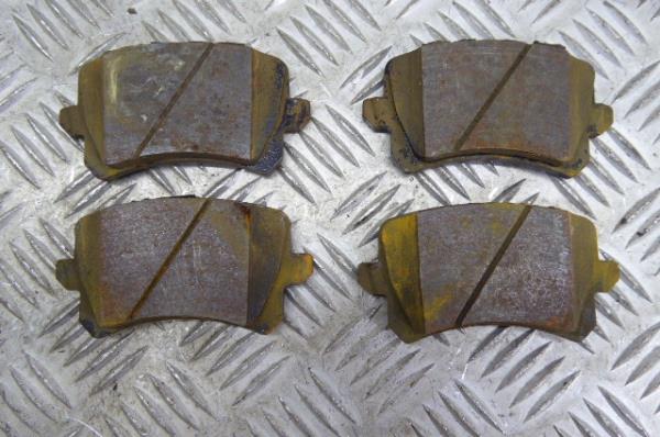 Right front brake disc VOLKSWAGEN Sharan (7N) Imagem-5