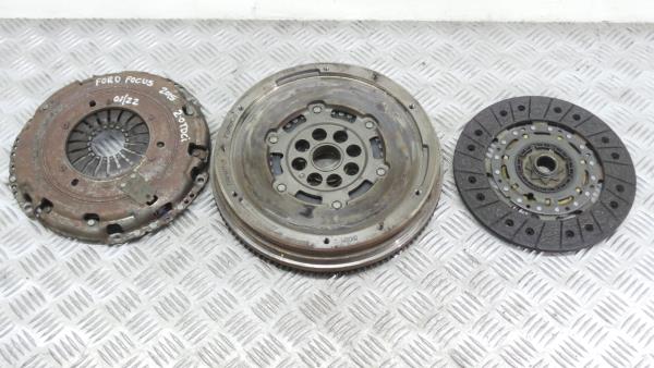 Volante motor FORD Focus III Carrinha Imagem-2