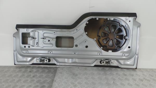 Portón trasero LAND ROVER Discovery III (L319) Imagem-3