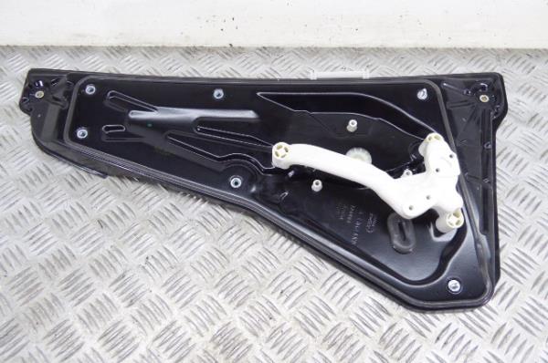 Lève-vitre arrière Droite LAND ROVER Discovery III (L319)