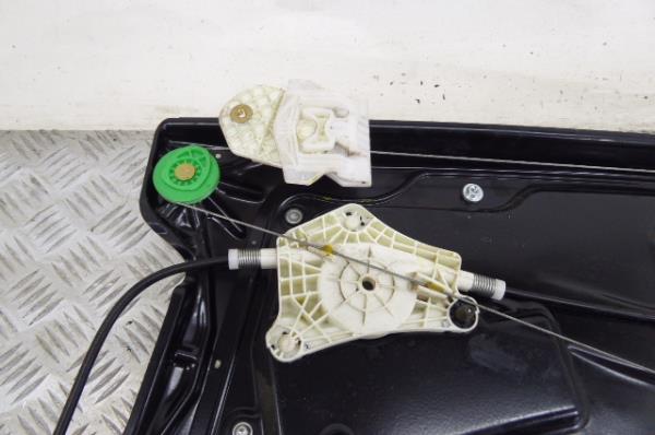 Fensterheber vorne rechts LAND ROVER Discovery III (L319) Imagem-4