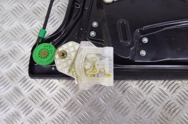 Fensterheber vorne rechts LAND ROVER Discovery III (L319) Imagem-5