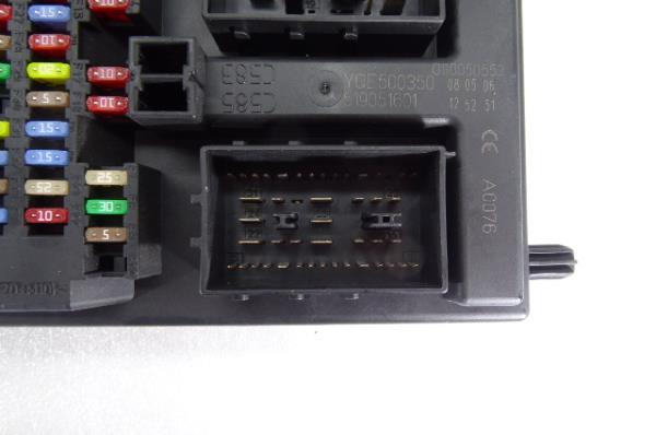 Caja fusibles / SAM / BSI LAND ROVER Discovery III (L319) Imagem-3