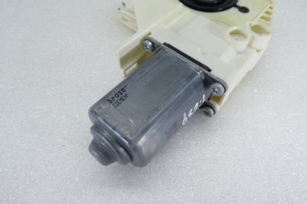 Motore alzacristallo posteriore sinistro LAND ROVER Discovery III (L319) Imagem-3