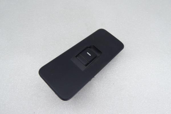 Commande / interrupteur lève-vitre Arrière Droite LAND ROVER Discovery III (L319)