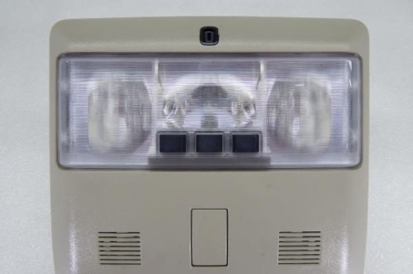 Plafonnier avant LAND ROVER Discovery III (L319) Imagem-1