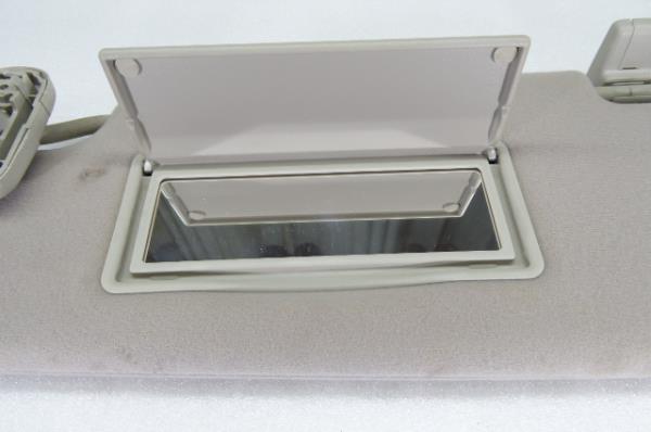 Aletta parasole sinistra LAND ROVER Discovery III (L319) Imagem-1