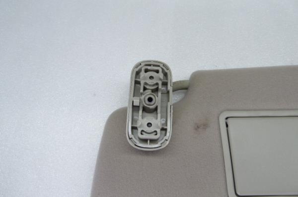 Aletta parasole sinistra LAND ROVER Discovery III (L319) Imagem-2