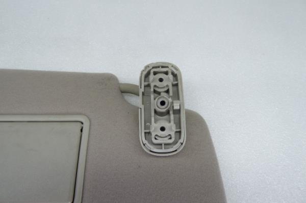 Aletta parasole destra LAND ROVER Discovery III (L319) Imagem-2