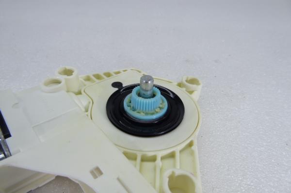 Moteur lève-vitre arrière Droite LAND ROVER Discovery III (L319) Imagem-3