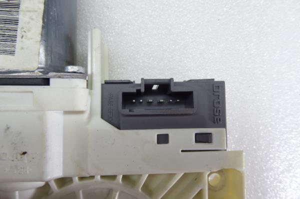 Fensterhebermotor vorne rechts LAND ROVER Discovery III (L319) Imagem-9