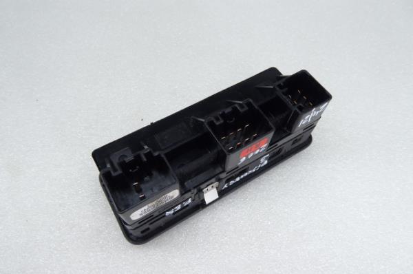 Comando / interruttore alzacristallo anteriore sinistro LAND ROVER Discovery III (L319) Imagem-1