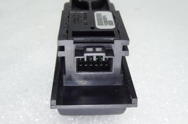 Botón / interruptor electromecánico LAND ROVER Discovery III (L319) Imagem-4