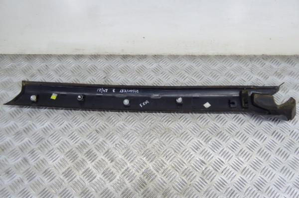 Pièce en plastique générique LAND ROVER Discovery III (L319) Imagem-3