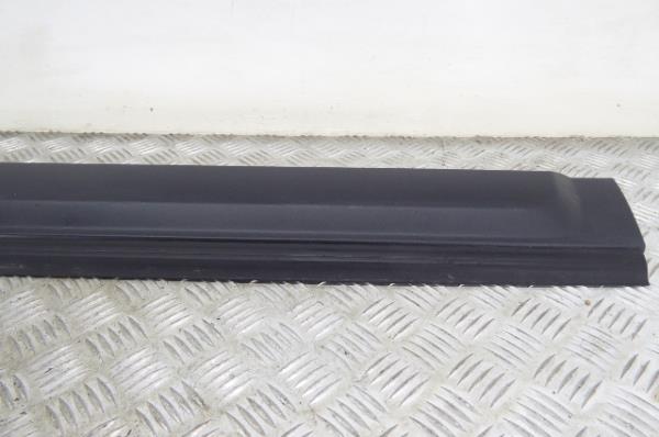 Plastica generica LAND ROVER Discovery III (L319) Imagem-2