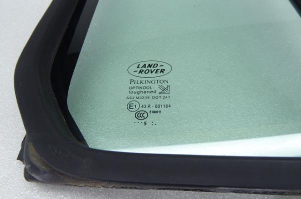 Vitre triangulaire arrière Droite LAND ROVER Discovery III (L319) Imagem-4