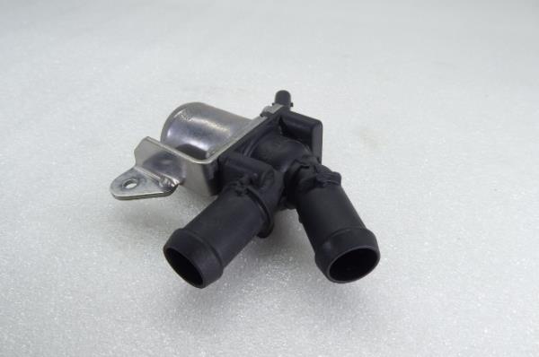 Bomba de agua VOLVO XC60 II (246)