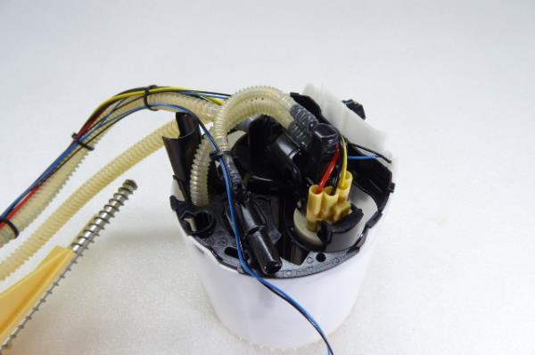 Bomba de combustible VOLVO XC60 II (246) Imagem-2