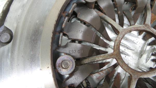 Volante motor PEUGEOT 5008 I (0U_, 0E_) Imagem-7