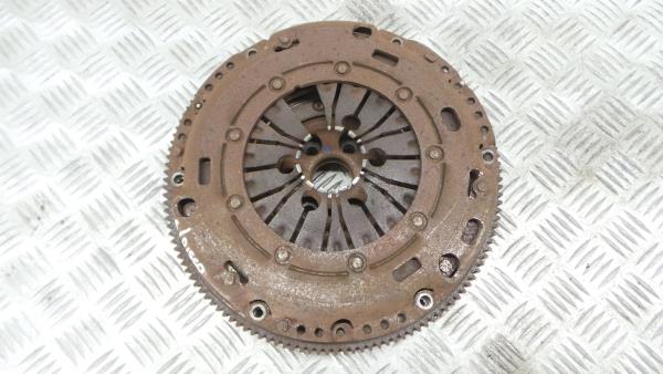 Volante motor VOLKSWAGEN Golf VI (5K1)