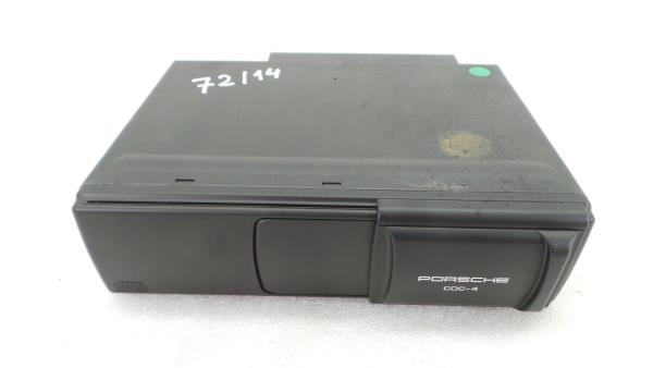 CD reader / box PORSCHE Cayenne (9PA)