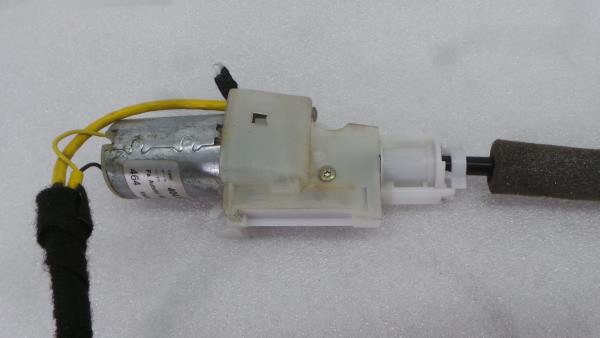 Cintura Pretensionatore anteriore destra PORSCHE Cayenne (9PA) Imagem-1