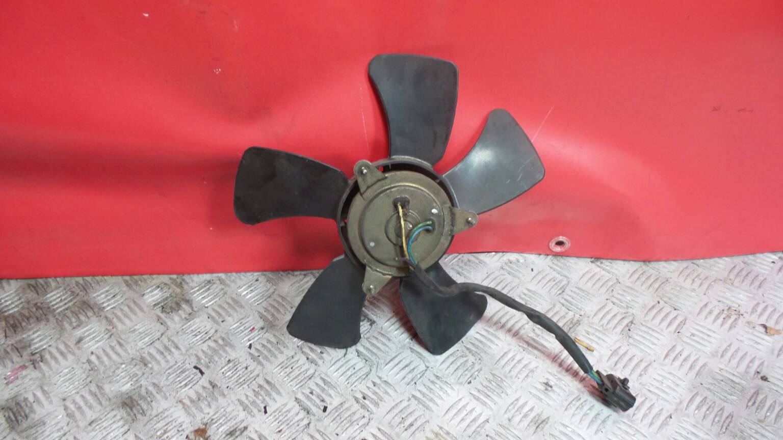 Termoventilador SUBARU Impreza Wagon (GG) Imagem-1