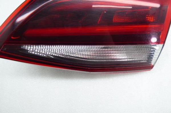 Right Tailgate light OPEL Astra K Sports Tourer Imagem-1