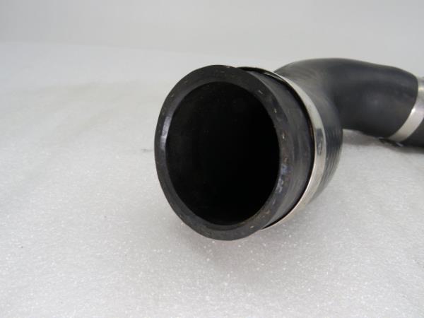 Tubo do intercooler TOYOTA Avensis Wagon (_T27_) Imagem-1